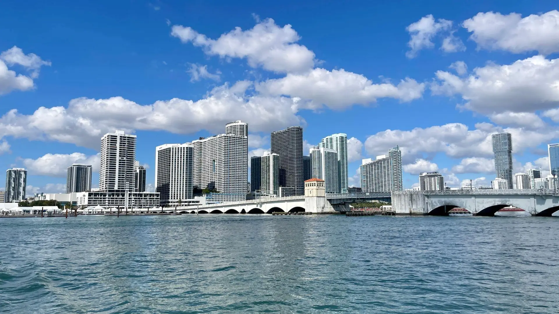 Miami, Florida skyline